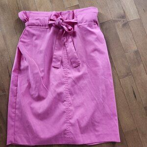 3/$15 SALE!!!   😎  Banana Republic hot pink skirt